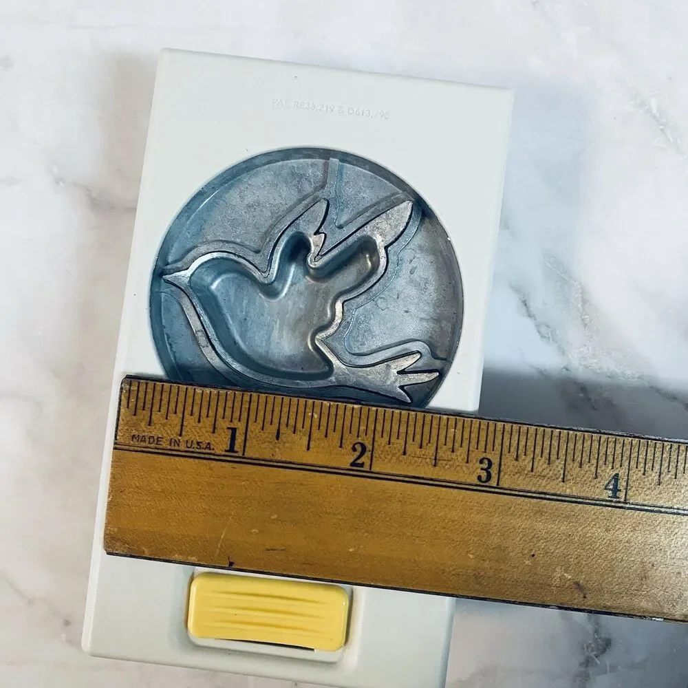 EK Bird 2 Inch EK Hand Punch Cutting Size WORKS